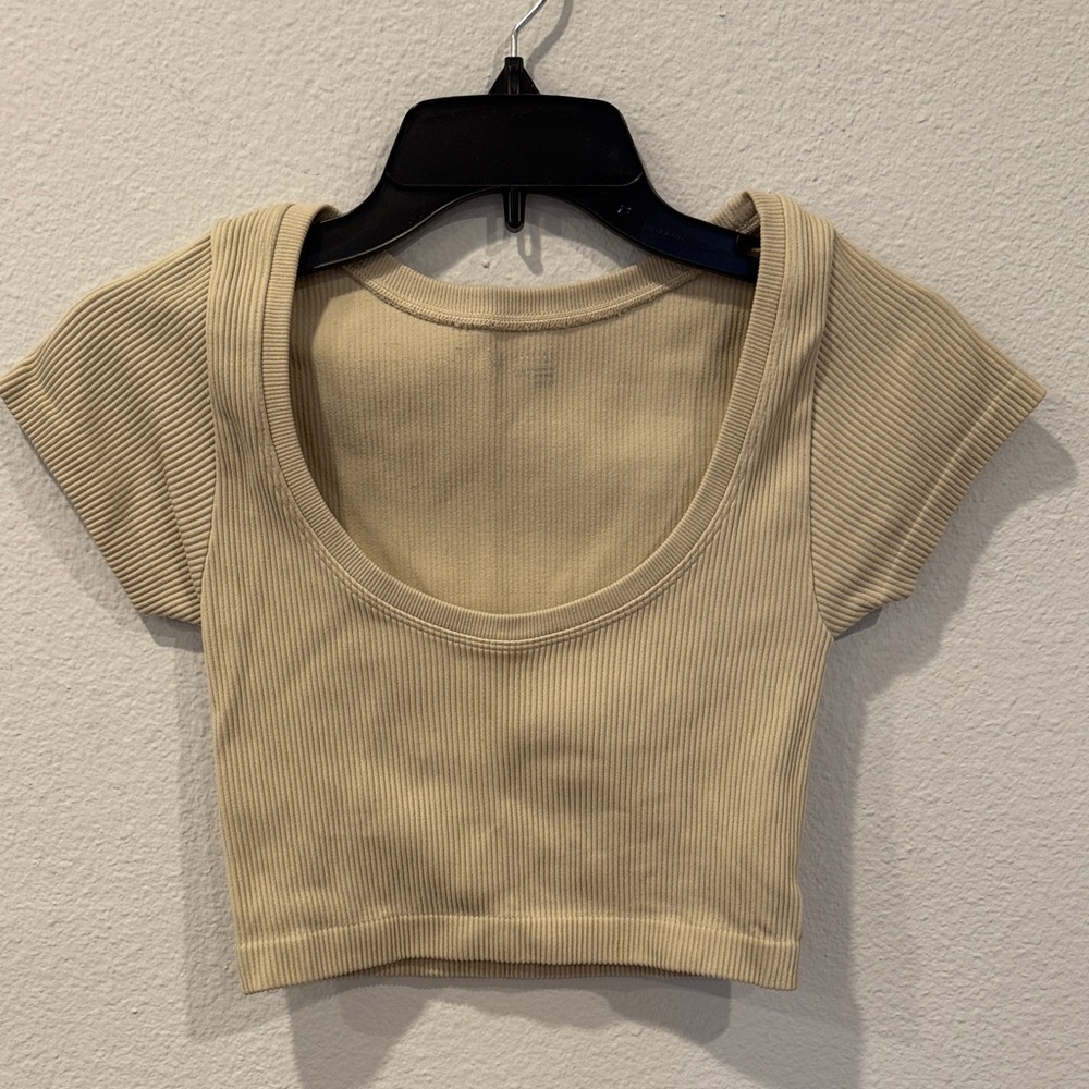 Stylish Ribbed Beige Crop Top